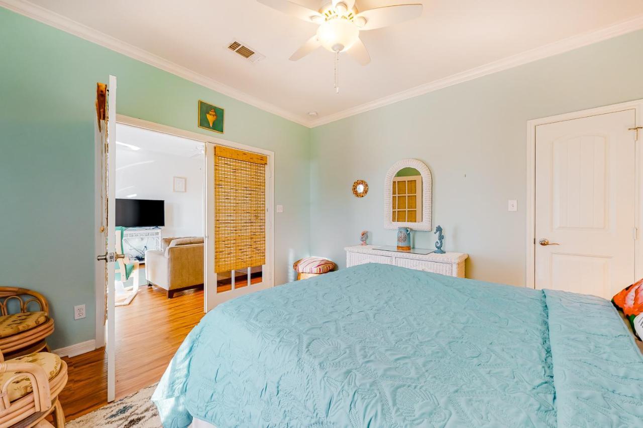 4 Palms Villa Bolivar Peninsula Екстериор снимка
