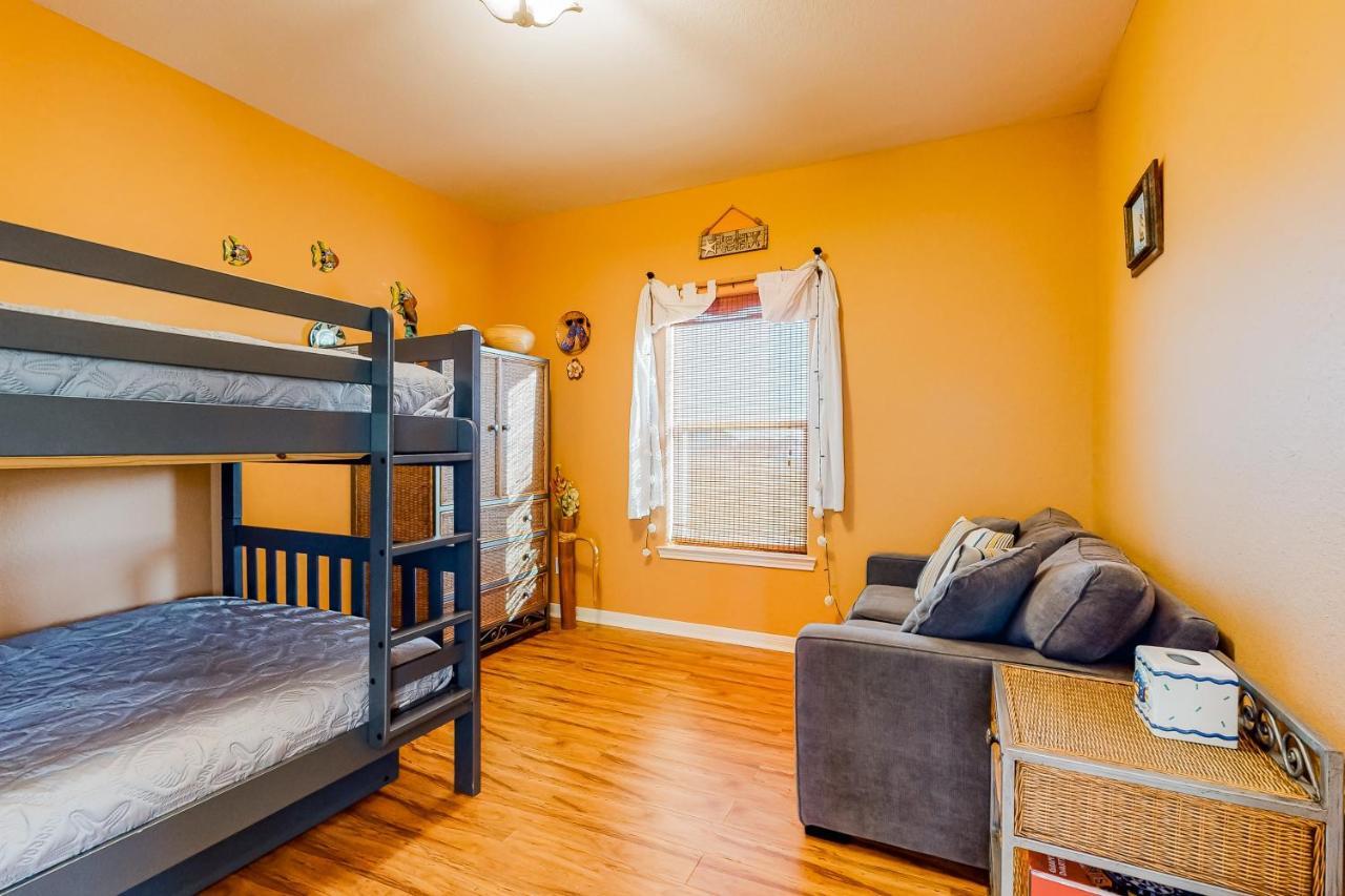 4 Palms Villa Bolivar Peninsula Екстериор снимка