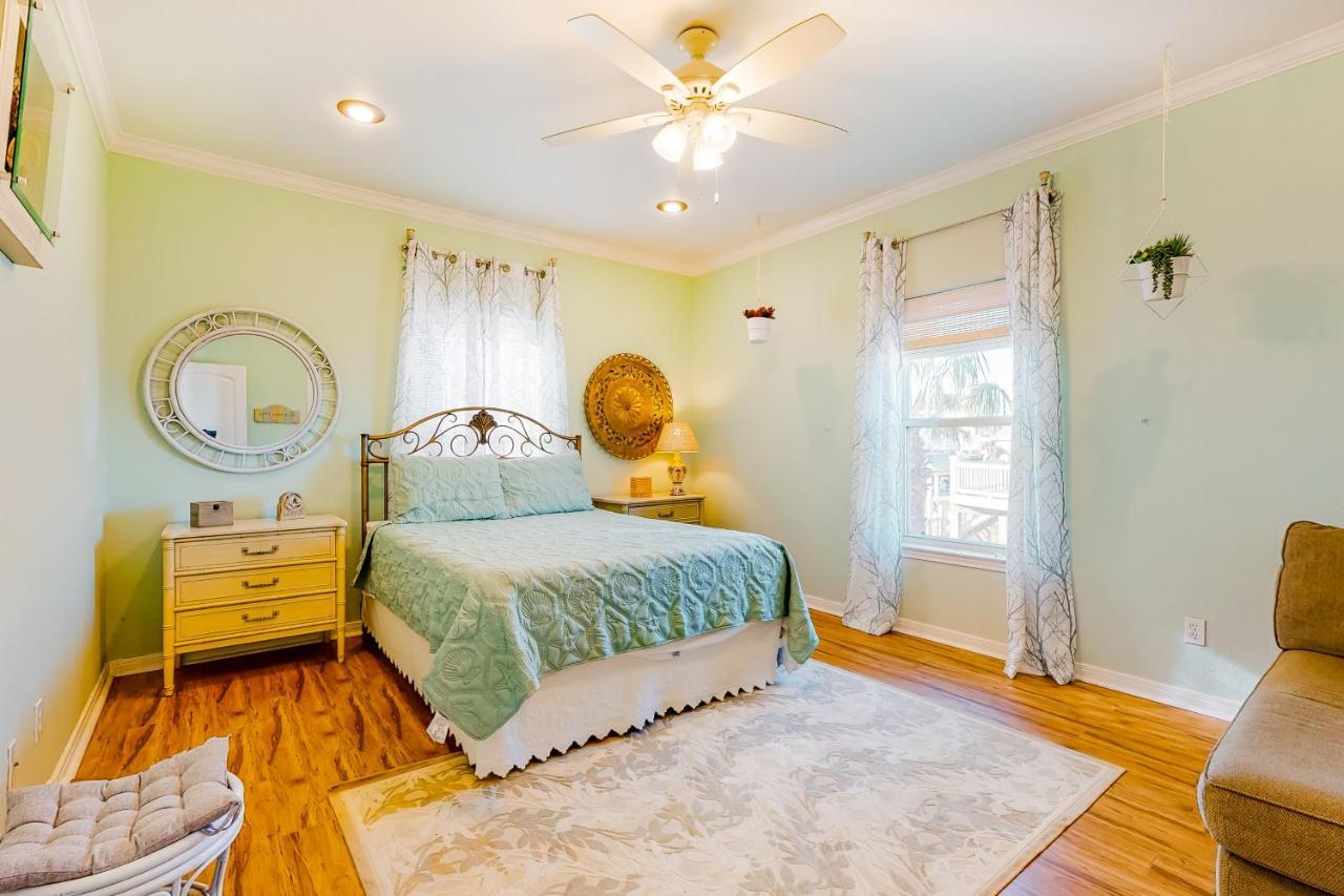 4 Palms Villa Bolivar Peninsula Екстериор снимка